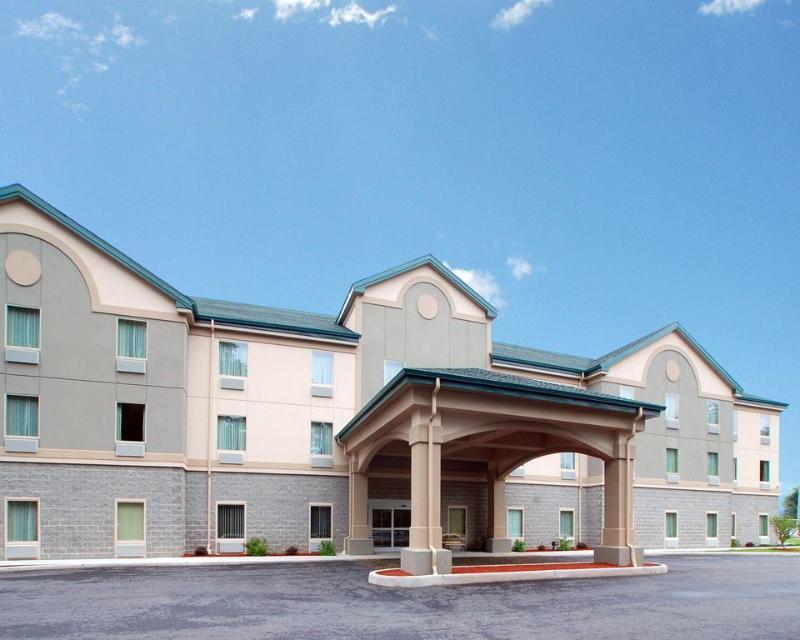 Quality Inn & Suites Fishkill South Near I-84 Exterior foto
