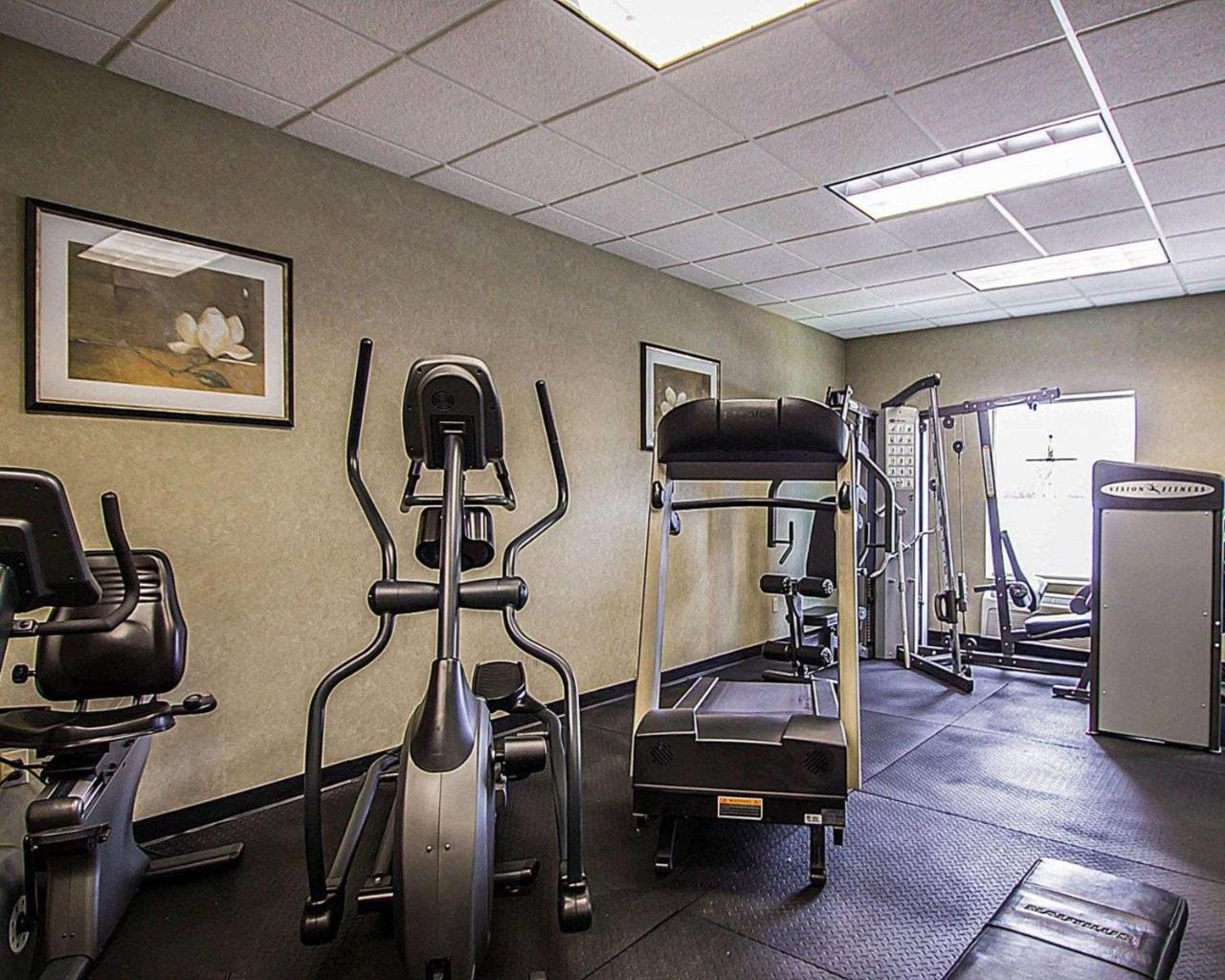 Quality Inn & Suites Fishkill South Near I-84 Exterior foto